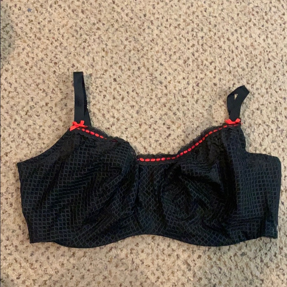 Cacique seriously sexy bra